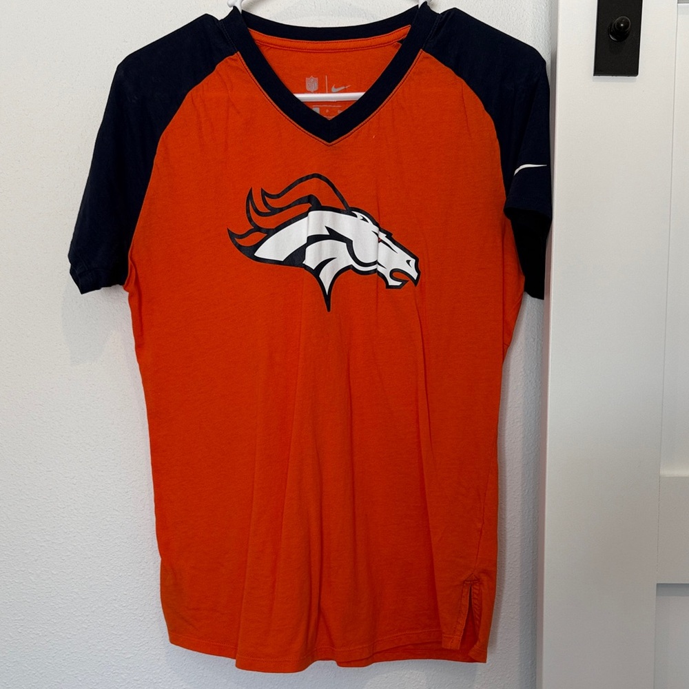 Nike Denver Bronco Team Shirt